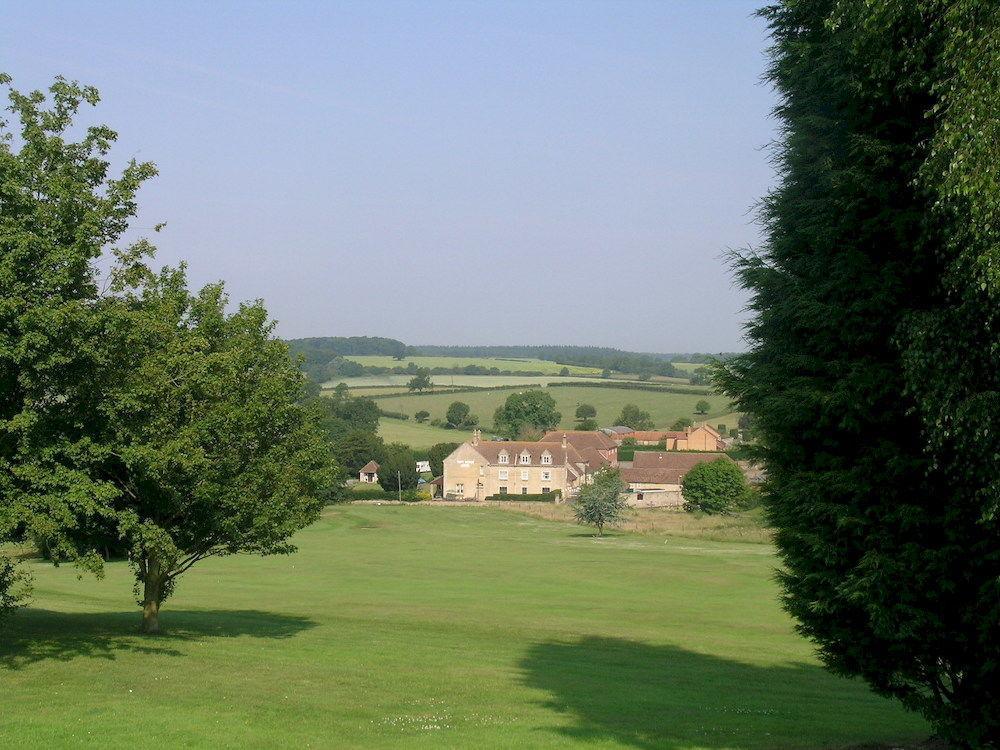 Vilka \u00E4r de b\u00E4sta hotellen i n\u00E4rheten av Grimsthorpe Castle? Bourne Exteriör bild